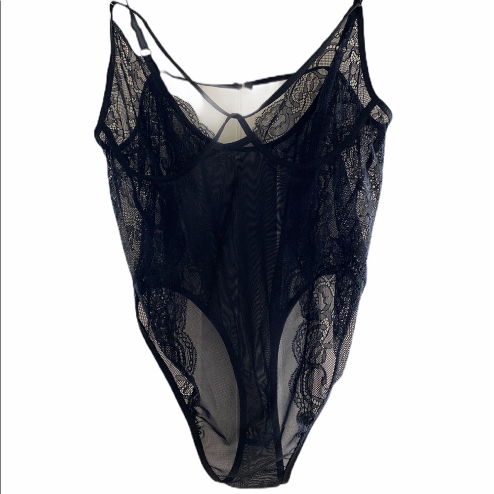 Lingerie bodysuit